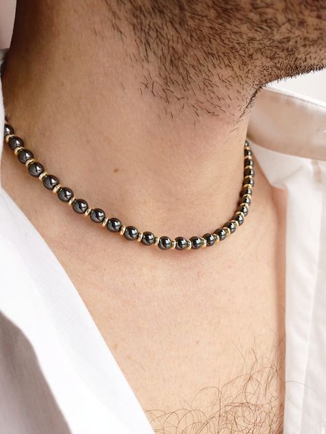 Men Wearing Pearls Aesthetic, Gemstone Necklace Men, Jewelry For Men Necklaces, Men Jewelry Necklace, Career Ladder, Men Choker, Man Necklace, Hematite Jewelry, Necklace Y2k