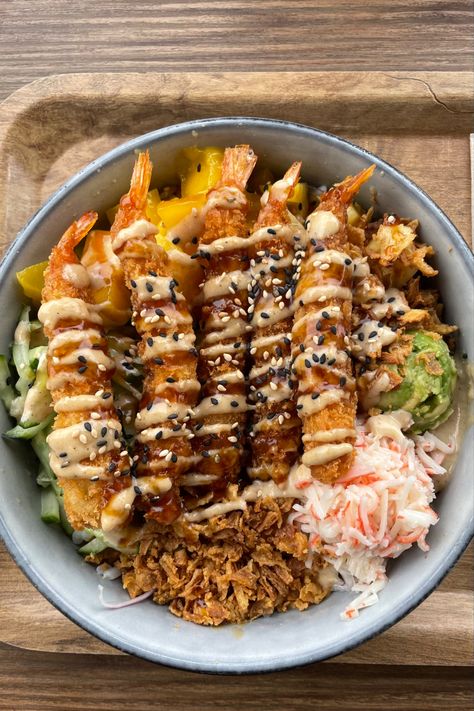 Poke Aesthetic, Poke Bowl Aesthetic, Poke Recipes, Random Wishlist, Poke Recipe, Simple Family Meals, Poke Bowls, Budget Family Meals, Sushi Bowl