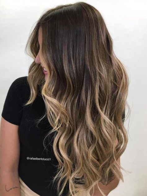 Subtle Brown and Blonde Balayage for Long Hair Balayage Long Hair, Blond Balayage, Balayage Blonde, Brown Hair Balayage, Long Dark Hair, Brown Balayage, Brown Blonde Hair, Ombre Hair Color, Long Wavy Hair