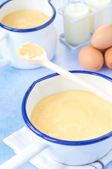 A pan of delicious homemade custard made with egg yolks, milk, sugar, a little flour and plenty of vanilla extract. How To Make Custard Easy, Egg Custard With Almond Milk, Egg Yolk Custard Recipe, Easy Peppercorn Sauce, Home Made Custard, Homemade Custard Recipe, Eggless Caramel Custard, Peppercorn Sauce Recipe, Vanilla Custard Recipe