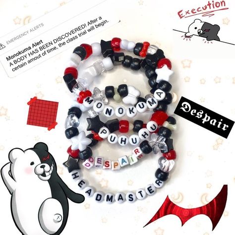 Character Bracelets, Misery Business, Bracket Ideas, Kandi Designs, Kandi Singles, Anime Crochet, Ideas Pulseras, Danganronpa Monokuma, Moldes Halloween