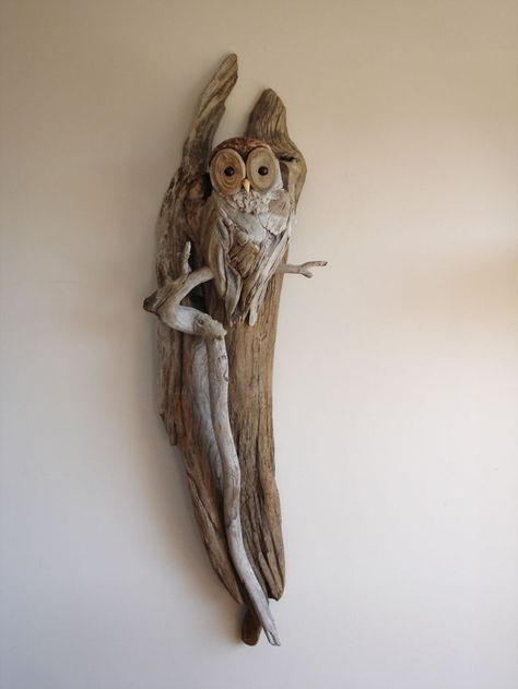 driftwood art owl | 413 best images about Barn wood painting & driftwood ideas ... Barn Wood Art, Driftwood Art Sculpture, Wood Art Diy, Painted Driftwood, Owl Sculpture, Driftwood Art Diy, Driftwood Projects, Wood Owls, Driftwood Sculpture