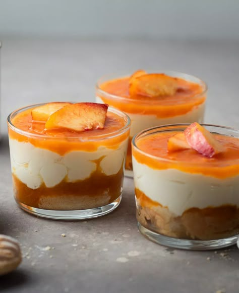 Desserts Parfaits, Dessert Mascarpone, Dessert Express, Mascarpone Recipes, Mascarpone Dessert, Desserts Faciles, Dessert Parfait, Dessert Simple, Dessert Aux Fruits