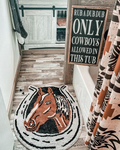 This rug is perfection - - - #westernfashion #rodeofashion #westernboutique #azteccactus #shopazteccactus Vintage Western Bathroom, Girly Western Bedroom, Western Apartment, Western Bathroom Decor, Western Kids, Western Bathroom, Easter Tumblers, Blue Valentine, Ranch Wear