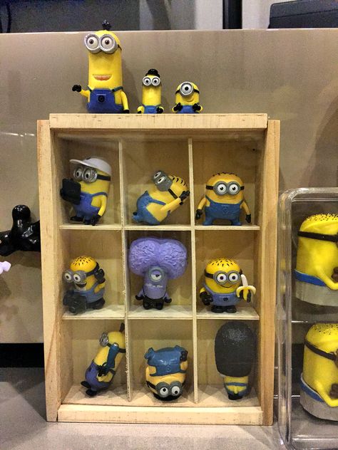 Behave!!!! Minions Mcdonalds, Minions Merchandise, Nom Noms Toys, Bday Wishlist, Don't Judge Me, Disney Princess Art, Princess Art, Don't Judge, Despicable Me