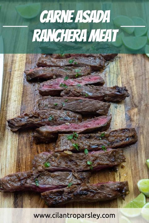 This Ranchera Meat Carne Asada is made with flank steak, olive oil, soy sauce, apple cider vinegar, jalapeños, onion, and limes. Carne Asada Recipe, Cilantro Parsley, Carne Asada Recipes, Dinner Recipes Healthy Family, South American Recipes, Onion Juice, Marinated Steak, Steak Marinade, Healthy Food Dishes