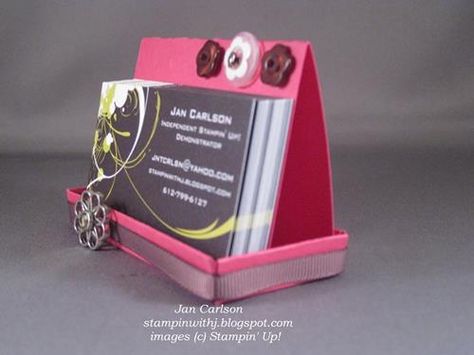 cardstock business card holder Business Card Holder Diy, Business Card Holder Ideas, Card Holder Ideas, Business Card Holder Display, Card Holder Diy, Business Card Displays, Gifts Creative, Craft Stalls, Craft Fair Displays