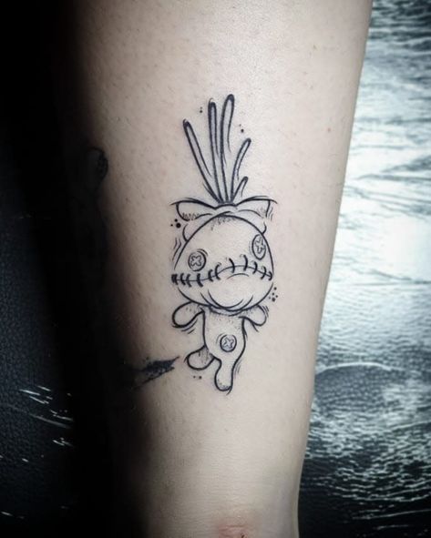 Disney Tattoos Black And White, Lilo And Stitch Tattoo Ideas, Stitch Tattoo Ideas, Smol Cat, Lilo And Stitch Tattoo, Venus Tattoo, Ohana Tattoo, Wrist Tattoo Cover Up, Places To Get Tattoos