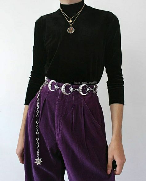 Casual Outfits Edgy, Edgy Work Outfits, Store Aesthetic, Waist Chain Belt, Fashion Queen, Purple Pants, Moon Sun, Belt Jewelry, Midi Skirts