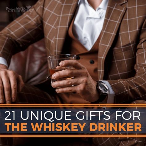 Anybody will love these totally awesome whiskey-related gifts! #whiskeygifts #whiskeyglasses #uniquegifts Whiskey Gift Ideas, Whiskey Accessories, Rocks Glasses Whiskey, Whiskey Gift Set, Whiskey Set, Whiskey Tasting, Whiskey Decanter Set, Whiskey Lover Gifts, Liquor Drinks