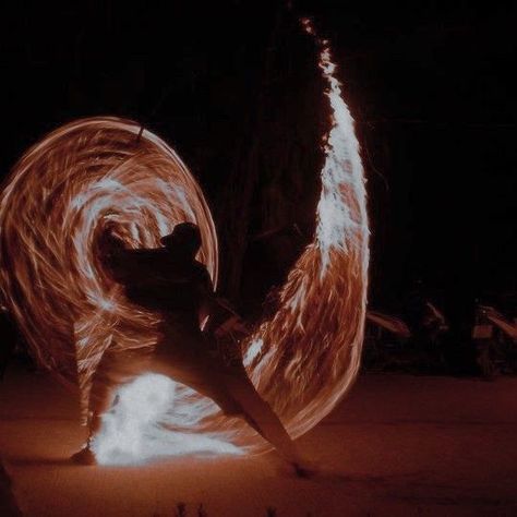 Fantasy Fire Magic Aesthetic, Fire Fantasy Aesthetic, Firebending Aesthetic, Pyrokinesis Power, Firebender Aesthetic, Pyrokinesis Aesthetic, Fire Magic Aesthetic, Firebender Oc, Magic Aesthetic