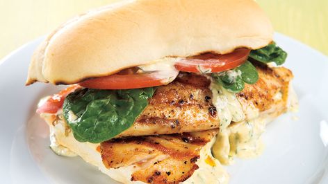 Spice up your fish sandwich with a refreshing lemon-dill spread. 🐟🍋🌿 Healthy Fish Sandwich Recipes, Tilapia Sandwich Recipes, Grilled Fish Sandwich, Tilapia Sandwich, Fish Sandwich Recipes, Grilled Tilapia, Bbq Fish, Family Nutrition, Fresh Dishes