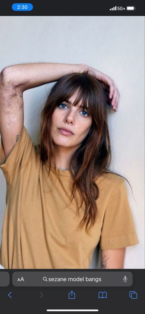 70s Bangs Long Hair Straight, Long Hair With Bangs French, Fringe Long Face, Straight Long Hair Bangs, French Mid Length Haircut, Alexa Chung Bangs, Fringe 2024, French Haircut Long, French Girl Fringe