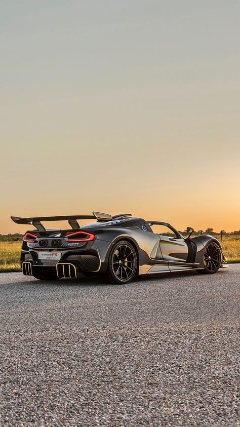 Hennessey Venom F5 Revolution Roadster 2023 Engine: 6.6L V8 Twin Turbo Power: 1,355 kW / 1,842 hp Torque: 1,617 Nm / 1,193 lb-ft 0-100 kph: 2.6 seconds Top Speed: 403+ kph / 250+ mph Venom F5 Wallpaper, Hennessy Venom F5, Motorsport Wallpaper, Hennessy Venom, Hennessey Venom F5, Hennessey Venom, Money Rings, Cellphone Wallpaper Backgrounds, Cars Luxury