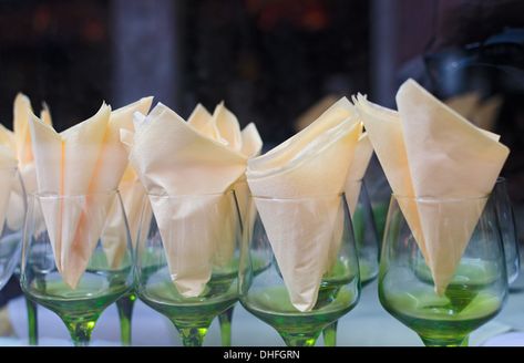 paper napkins in the glasses of a restaurant Stock Photo Paper Napkins In Glasses Ideas, Purple Wedding Tables, Paper Serviettes, Decorative Paper Napkins, Paper Tablecloth, Cozy Restaurant, Dinner Table Setting, Paper Butterflies, Yellow Paper