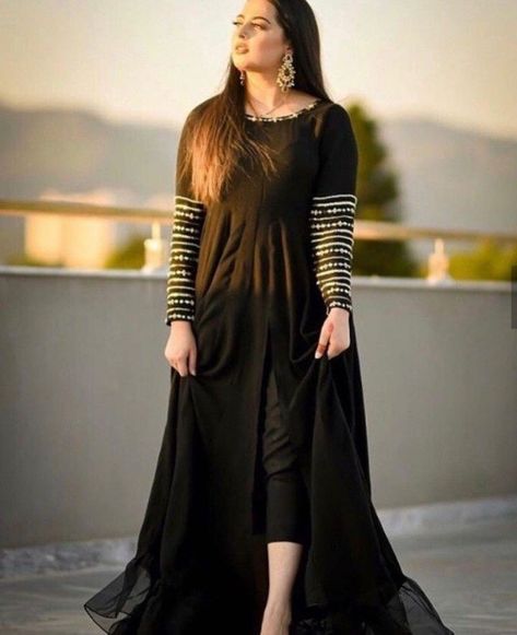 Black dress Black Dress Design, Suit Design, Black Suit, Black Dresses, Dress Design, Black Dress, Gold, Dresses, Black