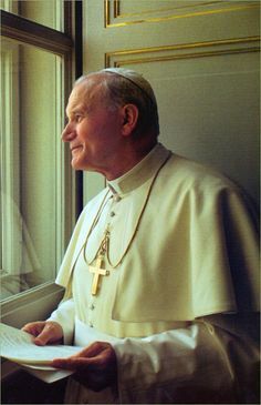 St Pope John Paul II looking out his apartment window Pope Saint John Paul Ii, San Juan Pablo Ii, Very Important Person, St John Paul Ii, Pope Benedict, Pope John Paul Ii, John Paul Ii, Pope John, Roman Catholic Church