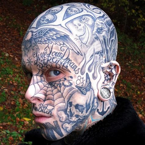 Horrible Tattoos, Bicep Tattoo Men, Face Tats, Master Tattoo, Tattooed Men, Tatted Men, Skinhead Fashion, Tattoo Face, Head Tattoo