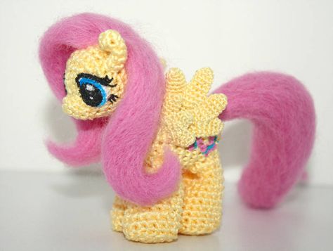 Mini Fluttershy Alt View by TheHarley Crochet Pony, Nerd Crafts, Amigurumi Ideas, Kawaii Crochet, Fun Crochet Projects, Fluttershy, Crafty Diy, Embroidery Floss, Crochet Animals