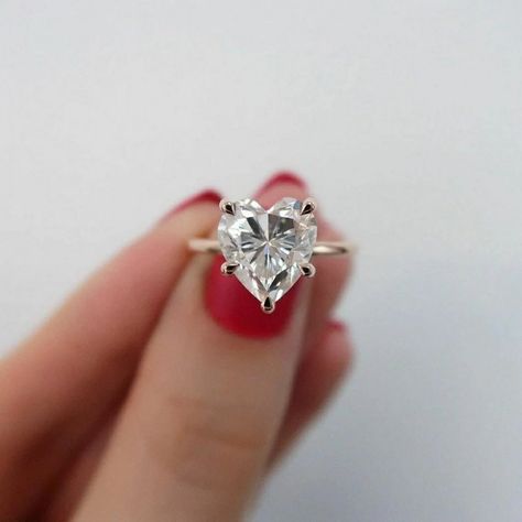 Heart Shaped Diamond Ring, Heart Shaped Engagement Rings, Heart Engagement Rings, Ring Heart, Promise Ring Gift, Wedding Rings Solitaire, Moissanite Wedding Rings, Heart Shaped Diamond, Rose Yellow