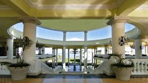 Jamaica Wedding Venues, Grand Palladium Jamaica, Lady Hamilton, Jamaica Resorts, Jamaica Wedding, Montego Bay Jamaica, Jamaica Travel, Tropical Resort, Cruise Destinations