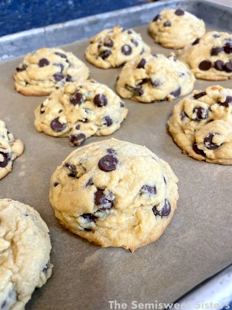 Pudding Chocolate Chip Cookies Christmas Spritz Cookies, Old Fashioned Sugar Cookies, Drop Sugar Cookies, Sour Cream Cookies, Chocolate Chip Pudding, Chocolate Chip Pudding Cookies, Cinnamon Crunch, Kneading Dough, Pudding Cookies