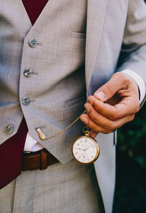 Photo from @mensvows on Pinterest on MEN'S VOWS at 2/4/17 at 6:50PM Grey Suit Maroon Tie, Wedding Suits Men Grey, Outfits For Teenage Guys, Maroon Tie, Best Wedding Suits, Groom Style Wedding, Gold Pocket Watch, Grey Suit, Pocket Watch Chain