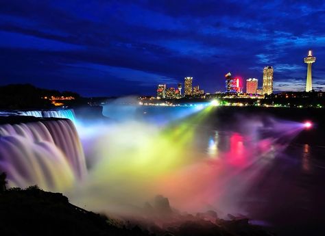 Niagara Falls at Night Niagara Falls At Night, Canada Tourism, Visiting Niagara Falls, Niagara Falls New York, Niagara Falls Canada, Autumn In New York, Water Park, City Lights, Vacation Spots