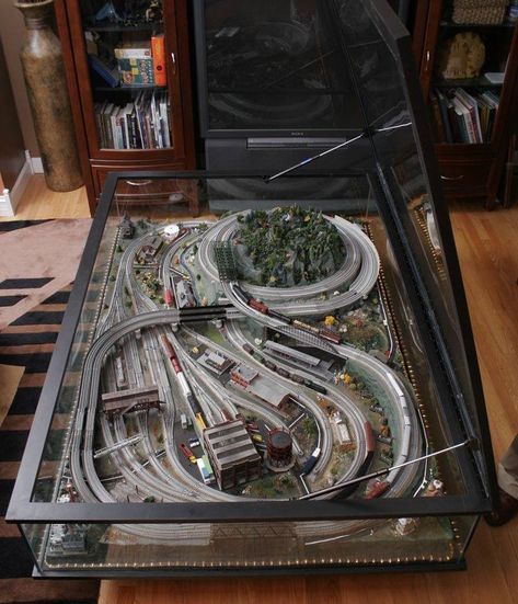 N Scale Coffee Table Layout, Z Scale Trains, Model Train Display, N Scale Train Layout, N Scale Layouts, Model Train Table, N Scale Model Trains, Ho Model Trains, Model Railway Track Plans