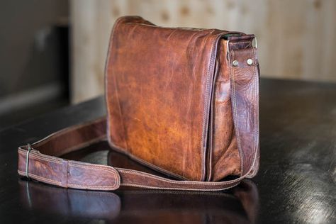 High On Leather Vintage Brown Messenger Bag Review — $85 Man Satchel, Brown Messenger Bag, Brown Leather Messenger Bag, Leather Messenger Bag Laptop, Vintage Messenger Bag, Real Leather Handbags, Laptop Messenger Bags, Laptop Shoulder Bag, Man Purse