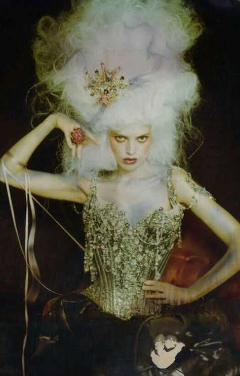 Ethel Granger, Mr Pearl, Christian Lacroix Haute Couture, Haute Couture Embroidery, Stella Tennant, Mad Women, Haute Couture Dresses, Christian Lacroix, Marie Antoinette