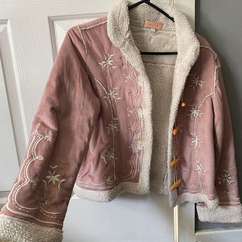 Vintage Embroidered Jacket, 30 Years Old, Embroidered Jacket, Equestria Girls, Gilmore Girls, Dream Clothes, Looks Vintage, The Age, Playing Dress Up