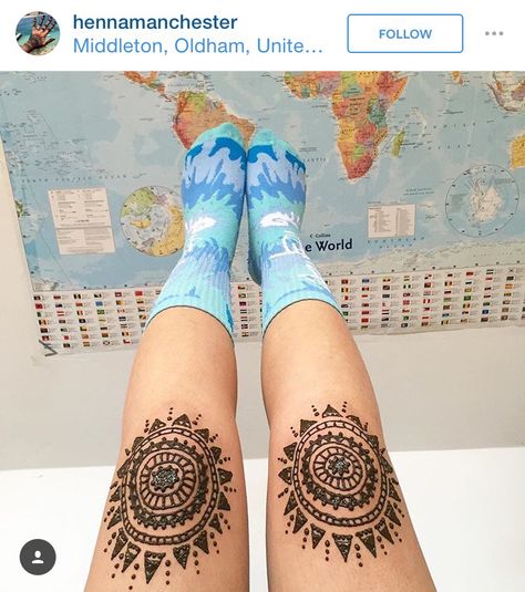 Knee Henna Tattoo, Henna Knee Designs, Knee Henna Designs, Henna Knee, Knee Henna, Henna Leg, Cute Henna Tattoos, Leg Henna, Cute Henna