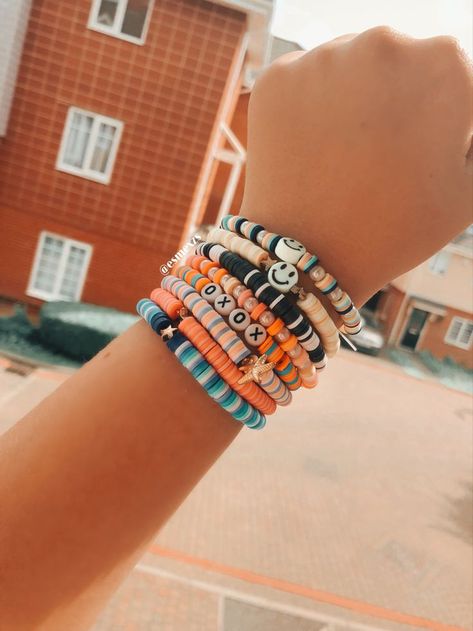 vsco bracelets | Trendy bracelets, Preppy bracelets, Clay bead necklace Flat Bead Bracelet, Vsco Bracelets, Bracelets Preppy, Bracelets Clay, Pulseras Kandi, Bracelets Trendy, Preppy Accessories, Clay Bead Necklace, Beaded Braclets