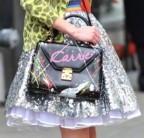 The Carrie Diaries Handbag Carrie Diaries, The Carrie Diaries, Boxy Bags, Annasophia Robb, Friendship And Dating, Teenage Love, Carrie Bradshaw, Soft Grunge, Girl Gang