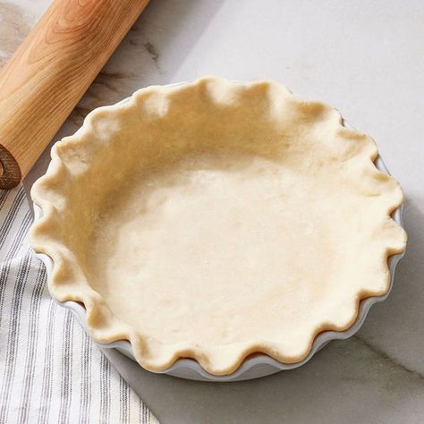 Martha Stewart Martha Stewart Pie Crust Recipe, Martha Stewart Pie Crust, Easy Pie Crust Recipe, Pies And Tarts, Squash Pie, Pie Crust Recipe Easy, Food Knowledge, Easy Pie Crust, Pie Crust Recipe