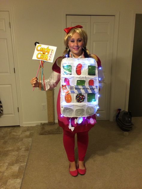 Candy Crush Halloween Costume Candy Machine Halloween Costume, Favorite Candy Costume, Candy Man Costume Horror, Halloween Costume Ideas Candy, Candy Crush Costume, Costume Ideas Funny, Costume Ideas, Birthday Candles, Halloween Costume