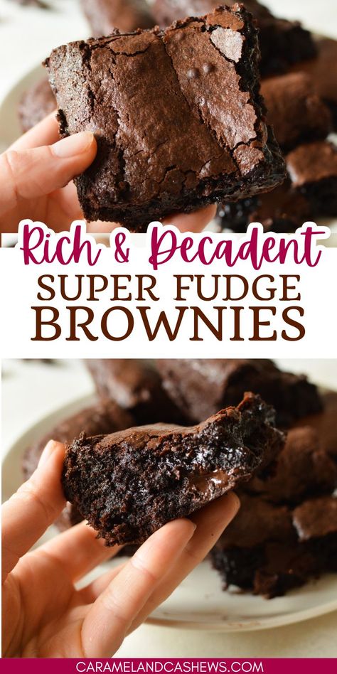 hand holding a fudge brownie Fudgiest Brownies Ever, Condensed Milk Brownies, Brownie Mix Recipes, Fudge Brownie Recipe, Easy Chocolate Desserts, Cookie Hacks, Brownies Recipe Easy, Beautiful Desserts, Brownie Recipe