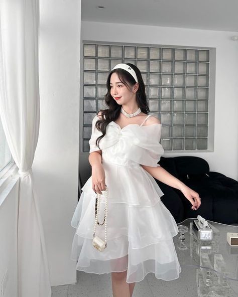 White Short Dress Aesthetic, Korean Birthday Dress, Korean Dress Elegant Short, White Dress Korean Style, Korean White Dress, Korean Dress Elegant, Dress Outfits White, Gaun Tulle, Pretty White Dresses