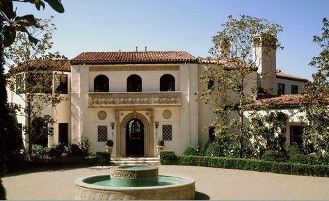 Southwestern Homes, Spanish Estate, Old Hollywood Party, Old Hollywood Homes, Hollywood Mansion, Circle Driveway, Mediterranean Exterior, Building Envelope, Buster Keaton