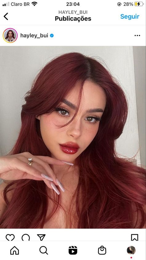 Hair Color Ideas 2023 Trends Long Hair, Maroon Hair Makeup, Wine Copper Hair, Wife Me Up Recipes, Hair Color Ideas 2 Colors, Ginger Hair Neutral Skin, Mexicans With Red Hair, Bangstyle Hair Long Wavy, Makeup For Cherry Red Hair