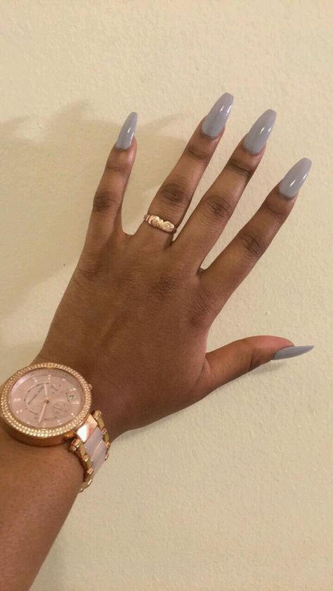 Dark Skin Nail Polish, Dark Skin Nail Color, Manicured Nails, Skin Hand, Makeup Class, Dark Nails, Girls Nails, Minimalist Nails, Dope Nails