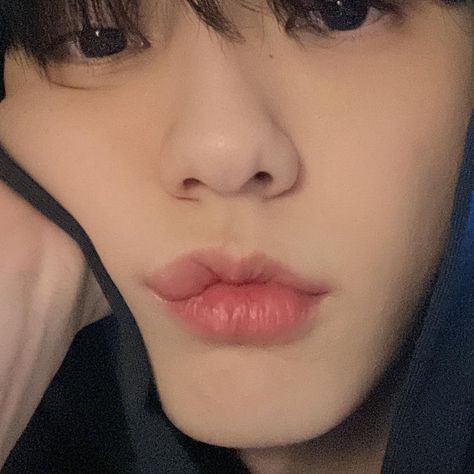 Soobin Lips, Bunny Lips, Dream Lips, My Type In Men, Txt Cute, Txt Core, Kang Ho Song, Bunny Boy, Txt Icon