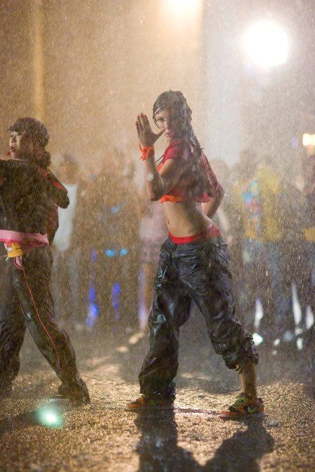 HOT >> Still of Briana Evigan and Mari Koda in Step Up 2: The Streets Step Up 2 The Streets, Chica Hip Hop, Briana Evigan, Step Up 3, Step Up Movies, Dance Fits, Hip Hop Dancer, Figurative Kunst, Dance Movies