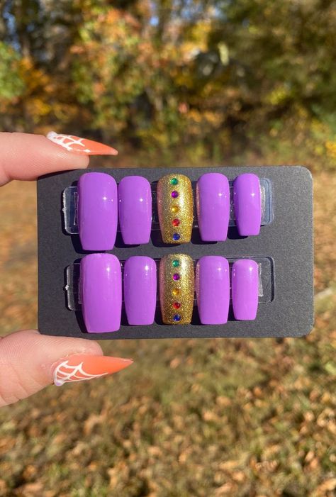 Stones Nails, Avengers Infinity Stones, Marvel Infinity Stones, Marvel Nails, The Infinity Stones, Nails Disney, Infinity Stones, Marvel Infinity, Nails Inspired