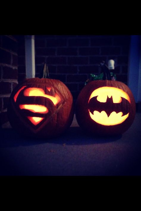 jack-o'-lanterns Batman Superman DIY Superman Pumpkin Carving, Batman Jack O Lantern, Superman Pumpkin, Couples Carved Pumpkins, Batman Pumpkin Carving, Carvings Designs, Batman Pumpkin, Creating Traditions, Pumpkin Carving Idea