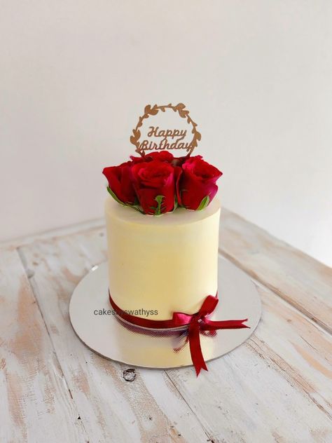 White Red Birthday Cake, Cakes For Husband Birthday, White Cake With Red Roses, Happy Birthday Princess Cake, Red Birthday Cakes, Bolo Red Velvet, Bts Cake, Happy Anniversary Cakes, Birthday Cake For Husband