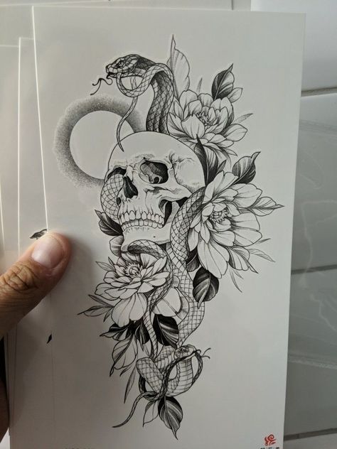 Skull Thigh Tattoos, Moose Tattoo, Tattoo Design For Women, Unique Half Sleeve Tattoos, Yin Yang Tattoo, Feminine Skull Tattoos, Arm Sleeve Tattoos For Women, Skull Snake, Yang Tattoo