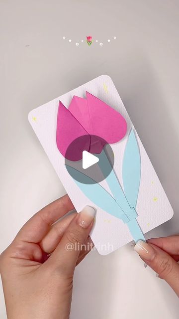 A flower for #mothersday 🌷🩷#diy #giftideas #mothersday | Instagram Mothersday Card Idea, Mothersday Gifts Diy Craft Ideas, Mothersday Diy, Mothersday Gifts Diy, Craft Ideas Easy, Mothers Day Cards Craft, Paper Folding Crafts, Cards Craft, M Craft