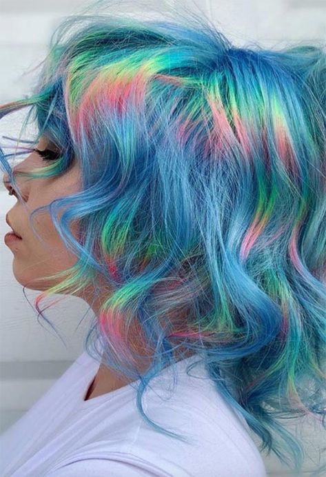 53 Magical Holographic Hair Color Ideas to Embrace the Pastel Rainbow Holographic Hair, Dramatic Hair, Vivid Hair Color, Rainbow Hair Color, Multi Colored Hair, Bright Hair Colors, Bright Hair, Pastel Hair, Colored Hair